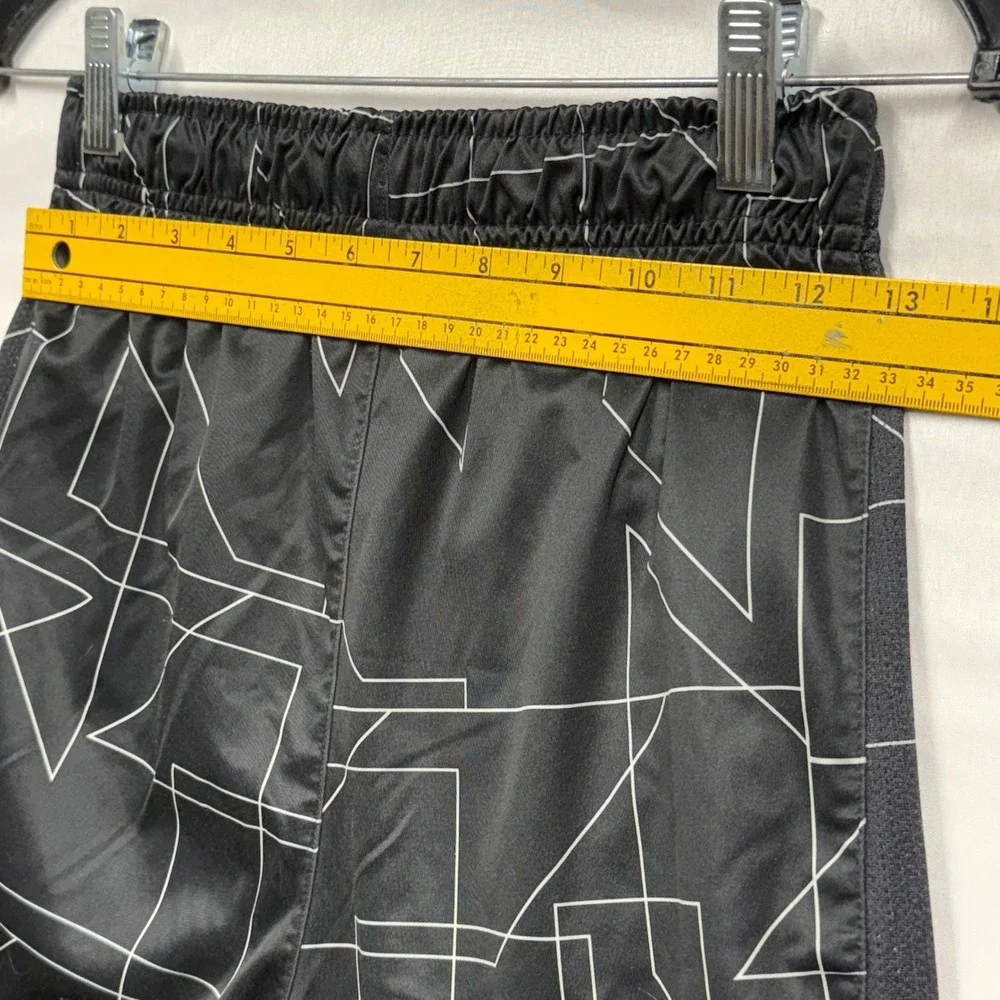 Nike Kids Dri‎ Fit Black Geometric Print Athletic Shorts Size L